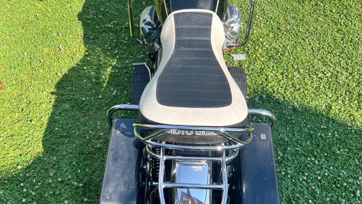 Moto Guzzi   (3)