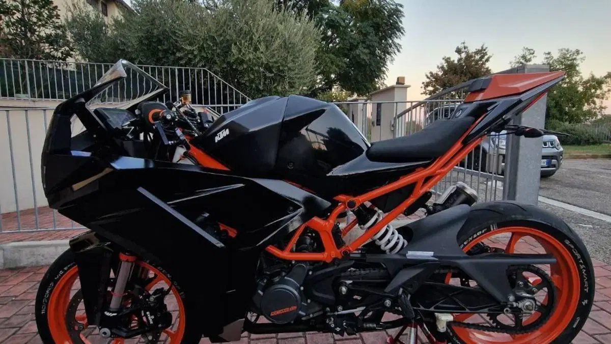 KTM RC 125 (2022 - 26) 