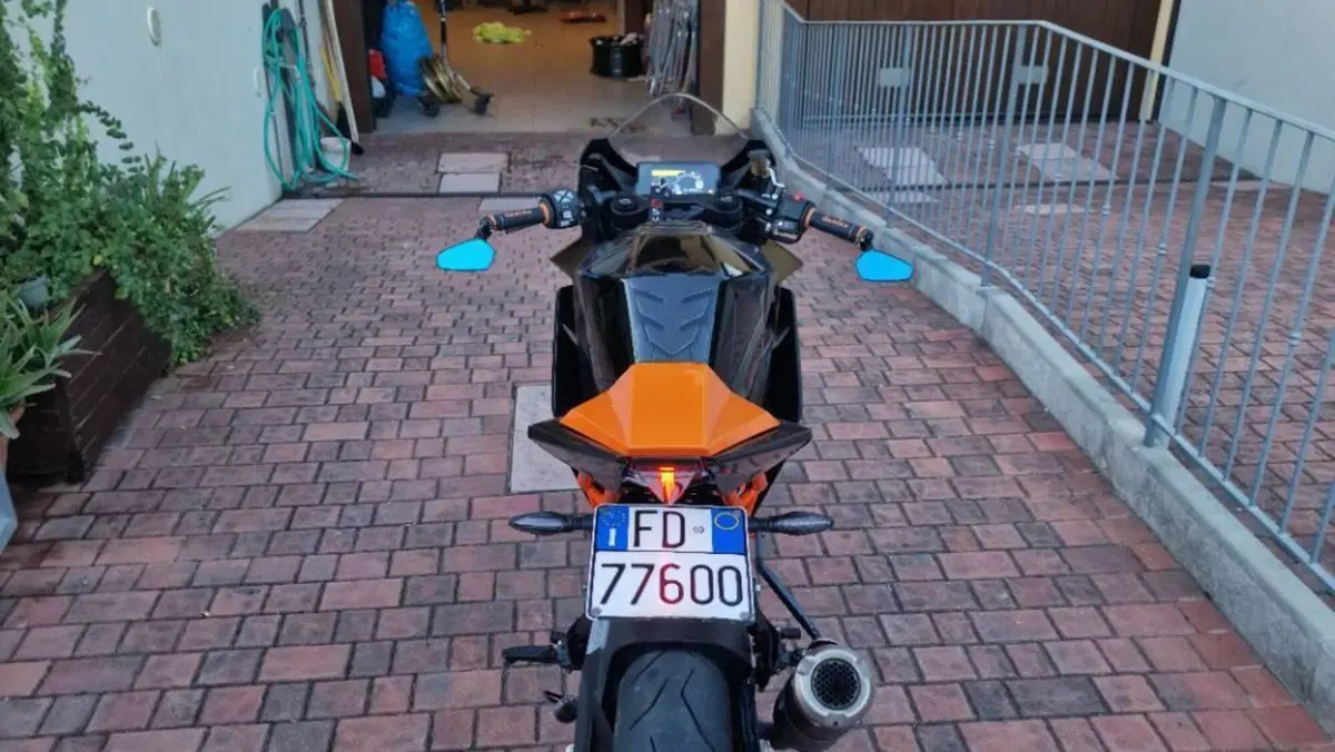 KTM RC 125 (2022 - 26)  (2)