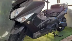 Yamaha T-Max 500 (2008 - 12)  (2)