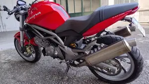 Cagiva Raptor 650 (2005 - 07)  (2)