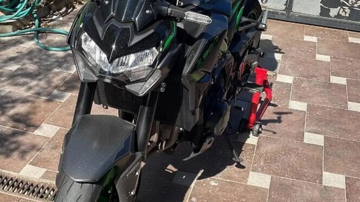 Kawasaki Z 900 A2 (2021 - 24)  (2)