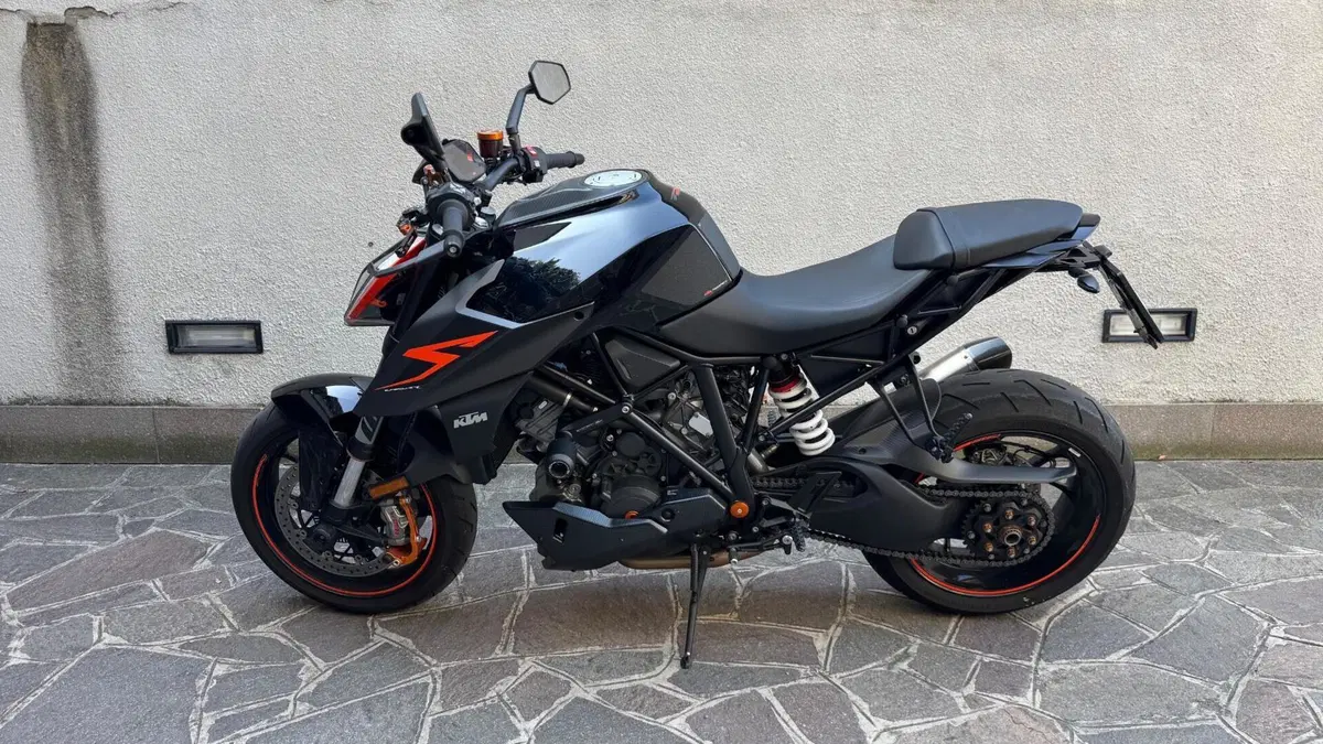 KTM 1290 Super Duke R ABS (2017 - 18) 