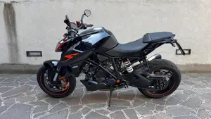 KTM 1290 Super Duke R ABS (2017 - 18) 