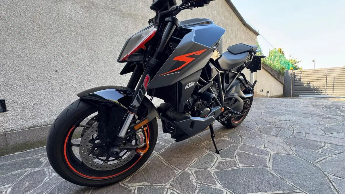 KTM 1290 Super Duke R ABS (2017 - 18)  (5)