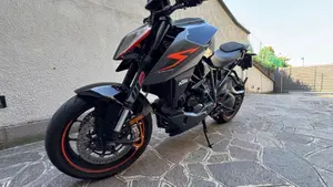 KTM 1290 Super Duke R ABS (2017 - 18)  (5)