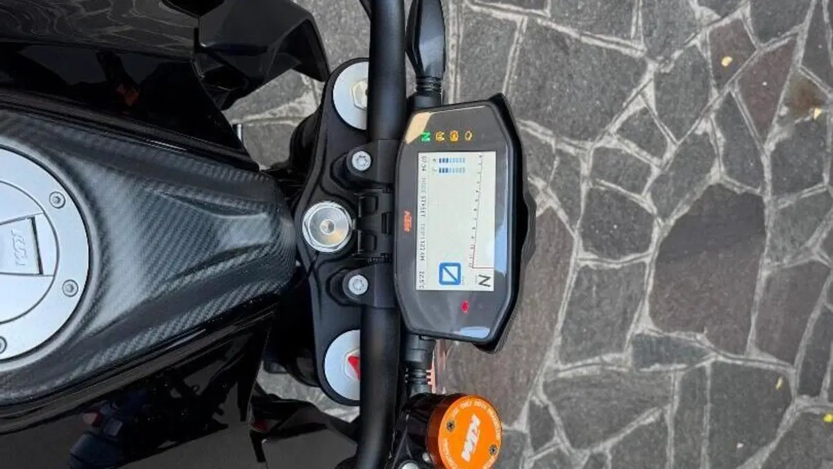 KTM 1290 Super Duke R ABS (2017 - 18)  (8)