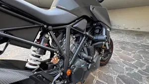 KTM 1290 Super Duke R ABS (2017 - 18)  (12)