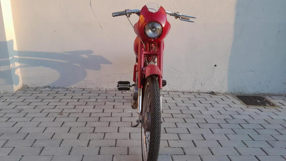 Motom   (3)