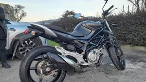 Suzuki Gladius 650 SFV ABS (2009 - 15) 