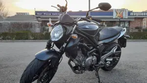 Suzuki Gladius 650 SFV ABS (2009 - 15)  (11)
