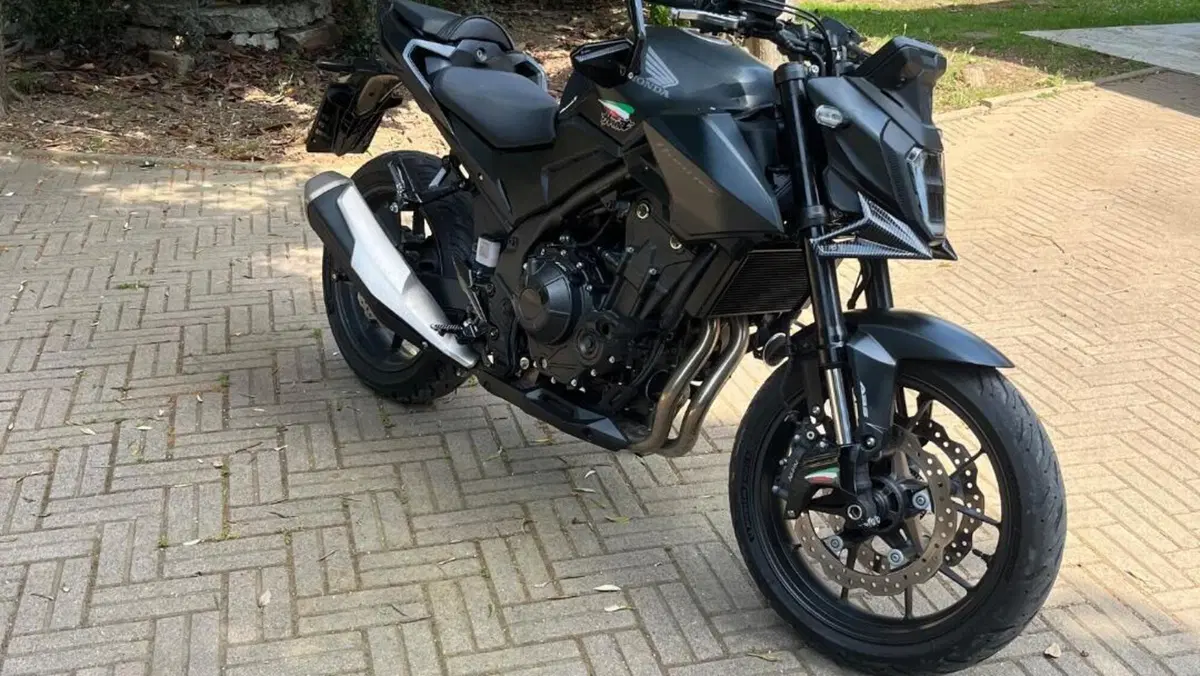 Honda CB 500 Hornet (2024 - 25)  (2)