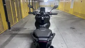 Honda X-ADV 750 DCT (2021 - 24)  (2)