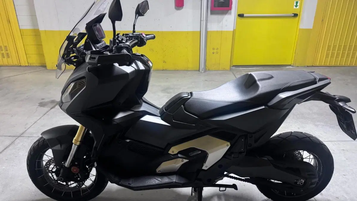 Honda X-ADV 750 DCT (2021 - 24)  (4)