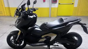 Honda X-ADV 750 DCT (2021 - 24)  (4)