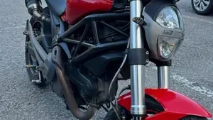 Ducati Monster 696 ABS (2009 - 14)  (5)