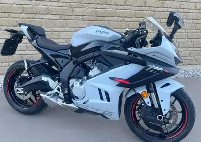 CFMOTO 675SR-R (2025 - 26) - Annuncio 10046986