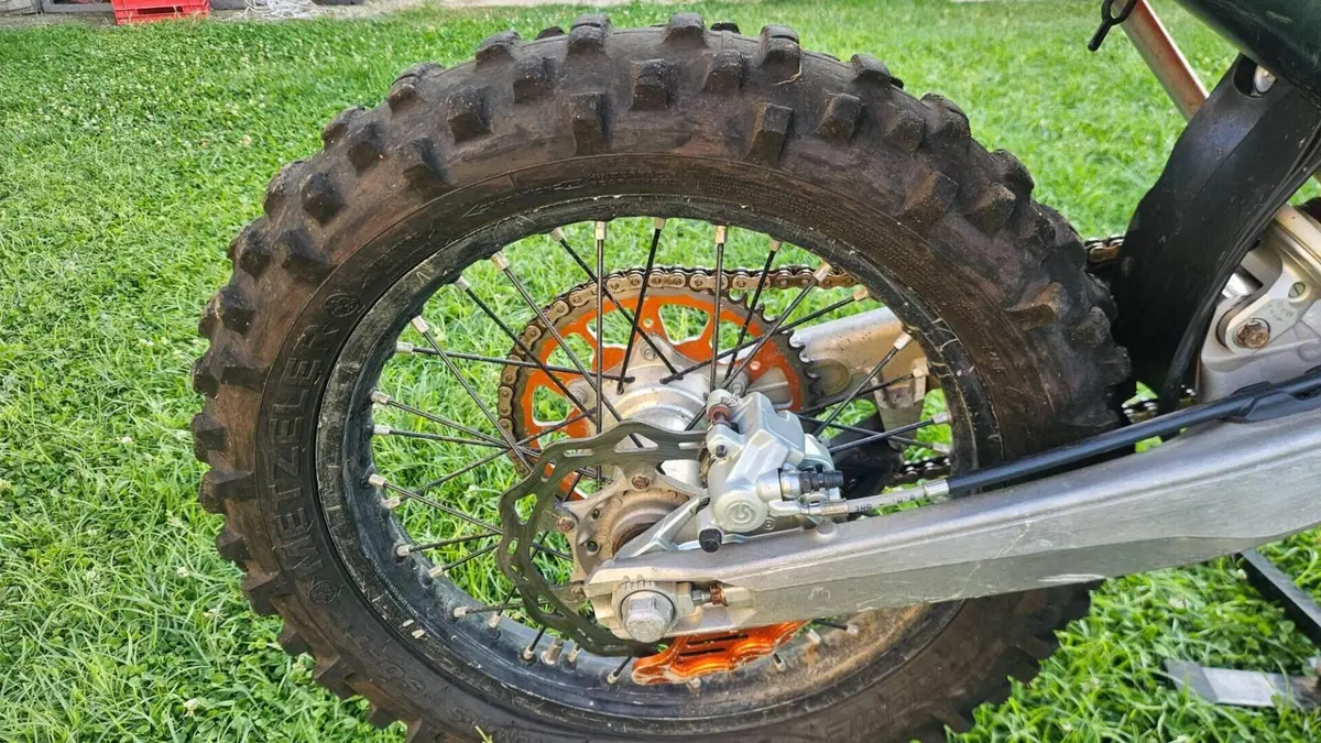 KTM 250 EXC-F (2020)  (11)