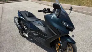 Yamaha T-Max 560 Tech Max (2022 - 24)  (5)