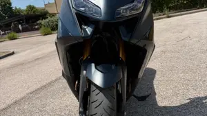 Yamaha T-Max 560 Tech Max (2022 - 24)  (9)