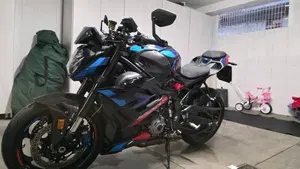 Bmw M 1000 R (2023 - 24)  (4)