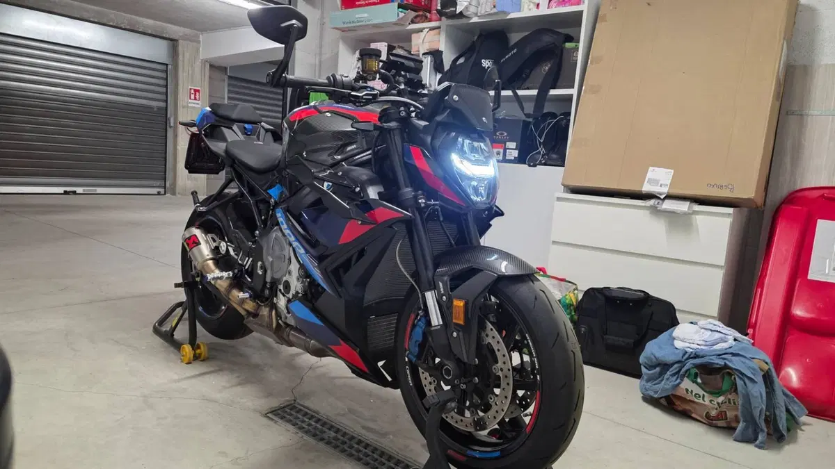 Bmw M 1000 R (2023 - 24)  (9)