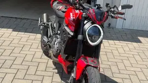 Ducati Monster 937 + (2021 - 25)  (3)