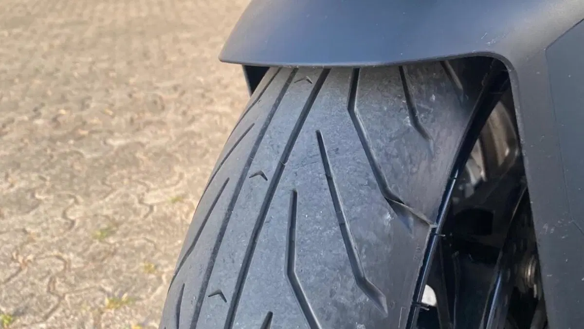 Bmw R 1300 R (2026 - 27)  (8)