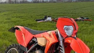 KTM 125 EXC (2012)  (5)