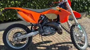 KTM 125 EXC (2012)  (6)