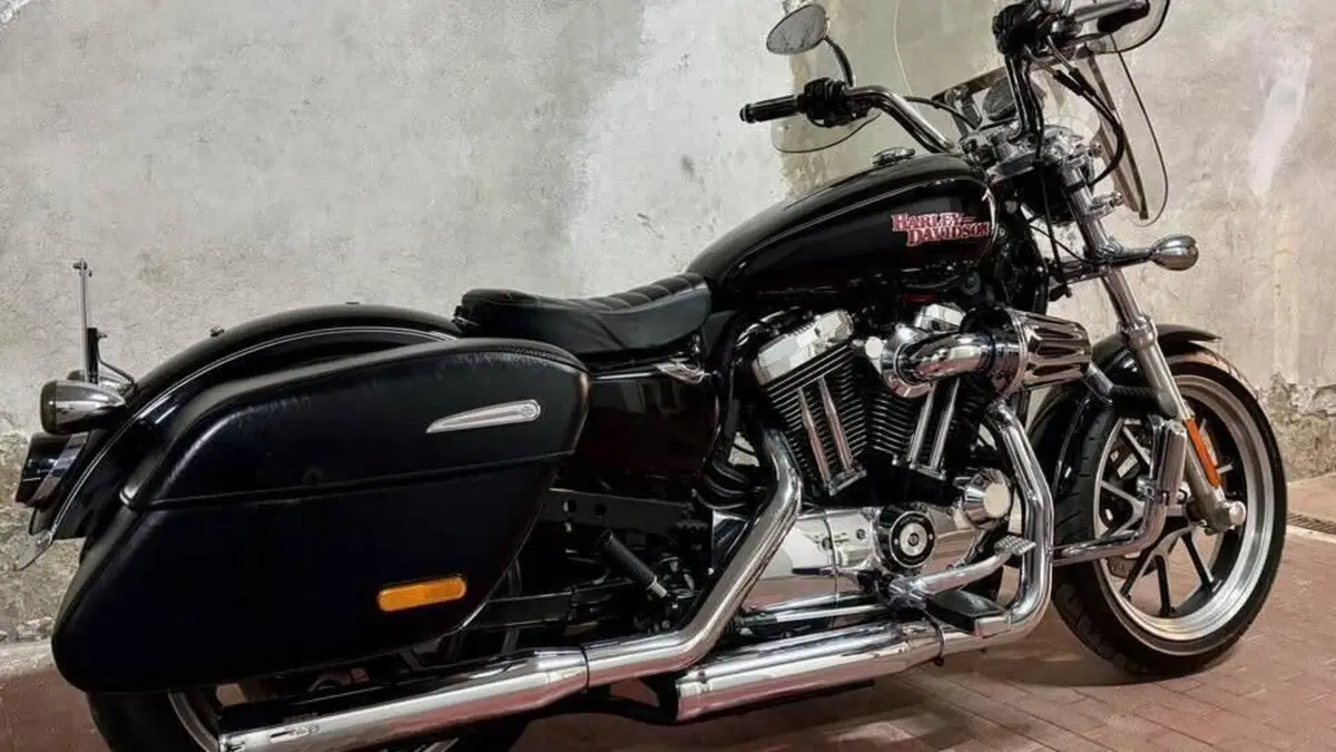 Harley-Davidson 1200 SuperLow (2014 - 16) - XL 1200T  (4)