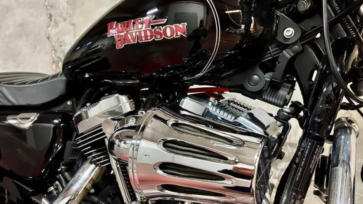 Harley-Davidson 1200 SuperLow (2014 - 16) - XL 1200T  (6)