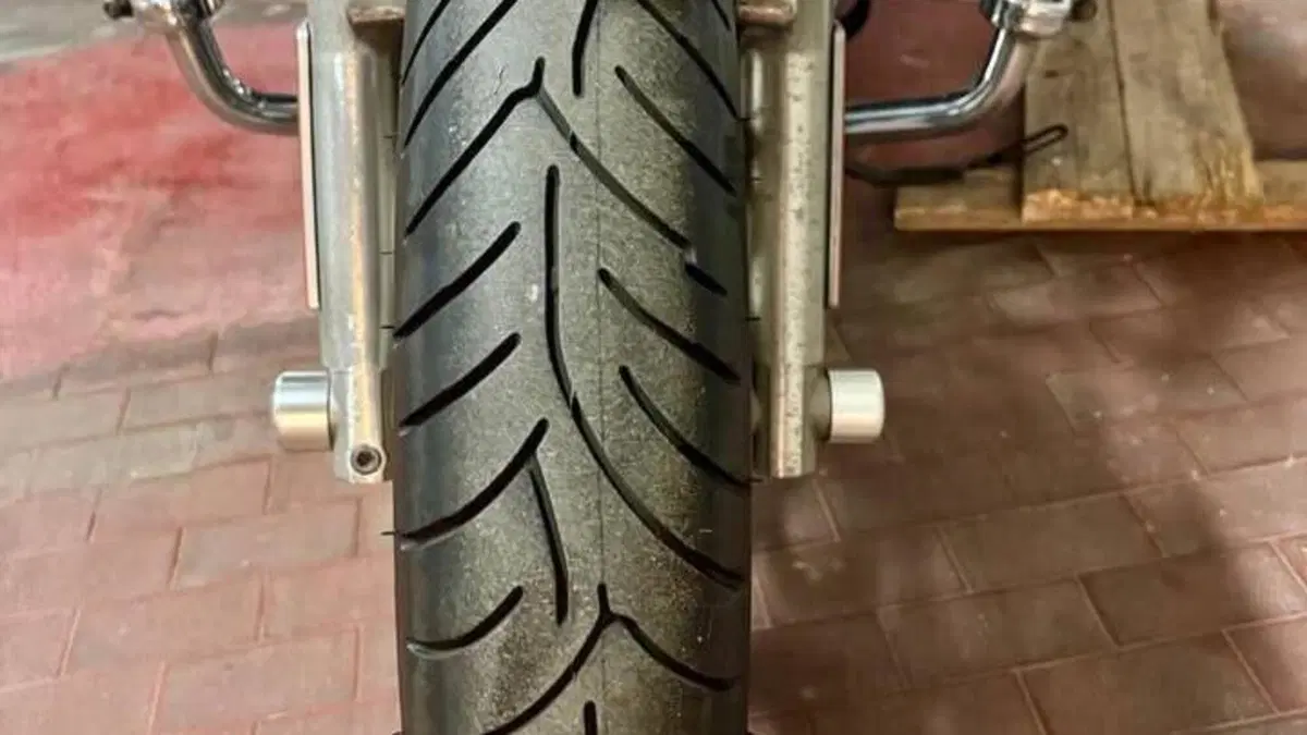 Harley-Davidson 1200 SuperLow (2014 - 16) - XL 1200T  (7)