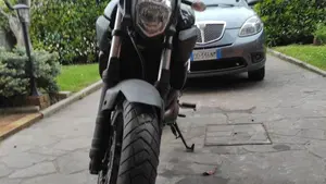 Yamaha MT-03 (2006 - 14)  (5)