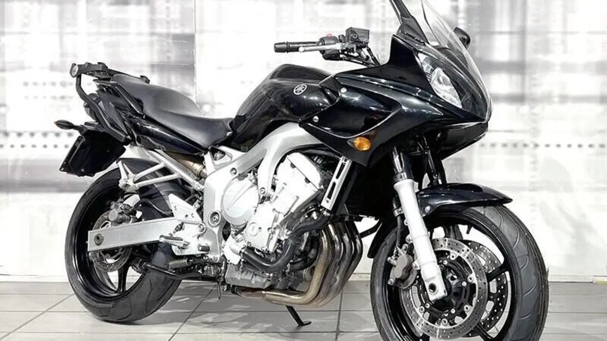 Yamaha FZ6 Fazer (2004 - 07) 