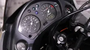 Honda Transalp XL 650V (2000 - 04)  (6)