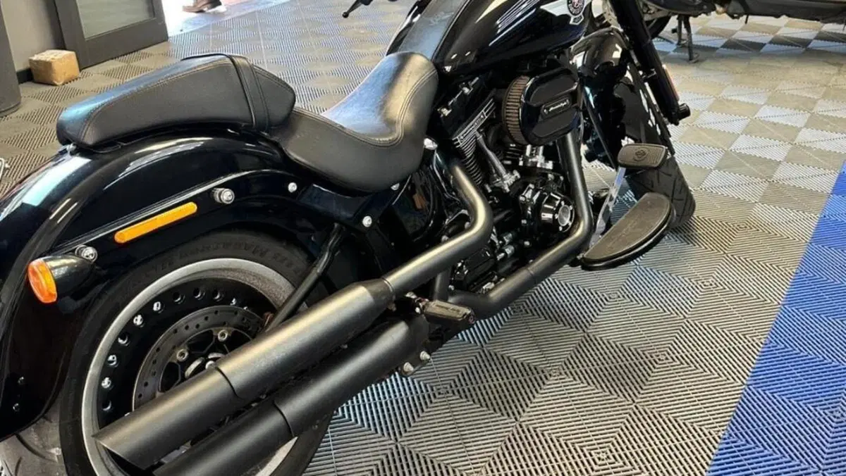 Harley-Davidson 107 Fat Boy (2017 - 20) - FLFB  (6)