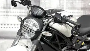 Ducati Monster 696 (2008 - 13)  (4)