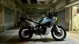 Husqvarna Norden 901 (2022 - 26)  (3)