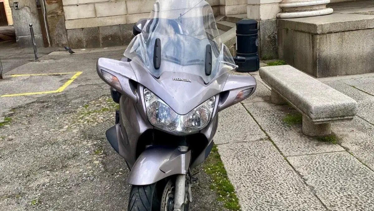 Honda Pan European ABS (2002 - 13)  (4)