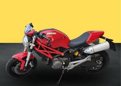 Ducati Monster 696 (2008 - 13) - Annuncio 10050237