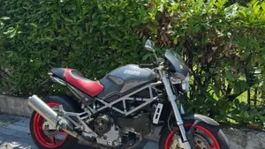 Ducati Monster 900 S4 (2001 - 02) 