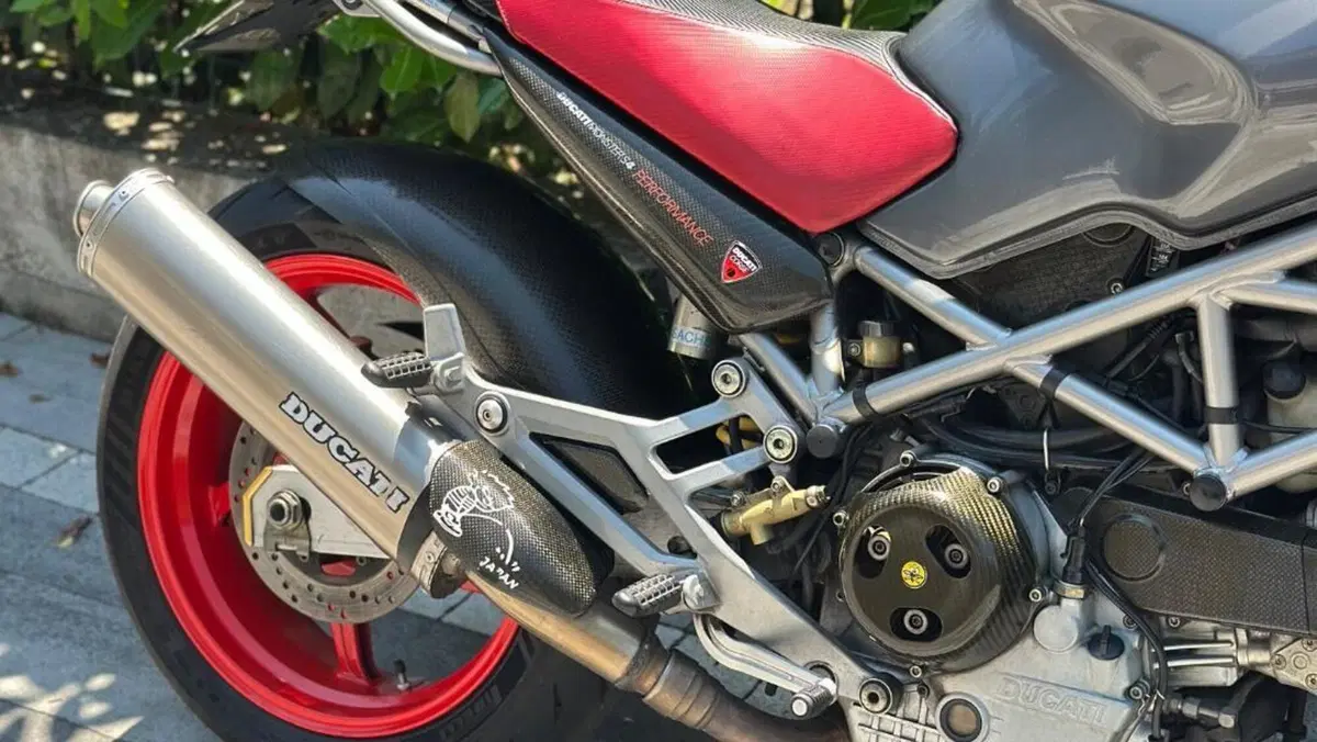 Ducati Monster 900 S4 (2001 - 02)  (3)