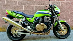 Kawasaki ZRX 1200 R (2000 - 06) 
