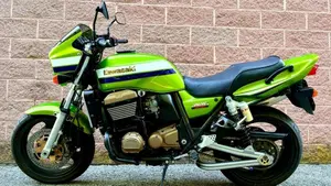 Kawasaki ZRX 1200 R (2000 - 06)  (2)