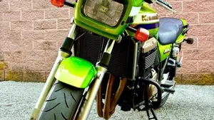 Kawasaki ZRX 1200 R (2000 - 06)  (3)