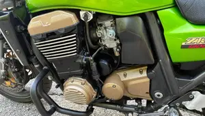 Kawasaki ZRX 1200 R (2000 - 06)  (7)