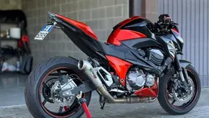 Kawasaki Z 800 ABS (2012 - 16)  (2)
