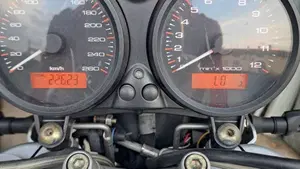 Ducati Monster 620 I.E. Dark (2002)  (4)