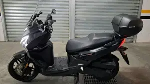 Sym Joyride 300 (2022 - 24)  (10)